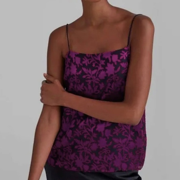 Club Monaco top beautiful material - Picture 1 of 3